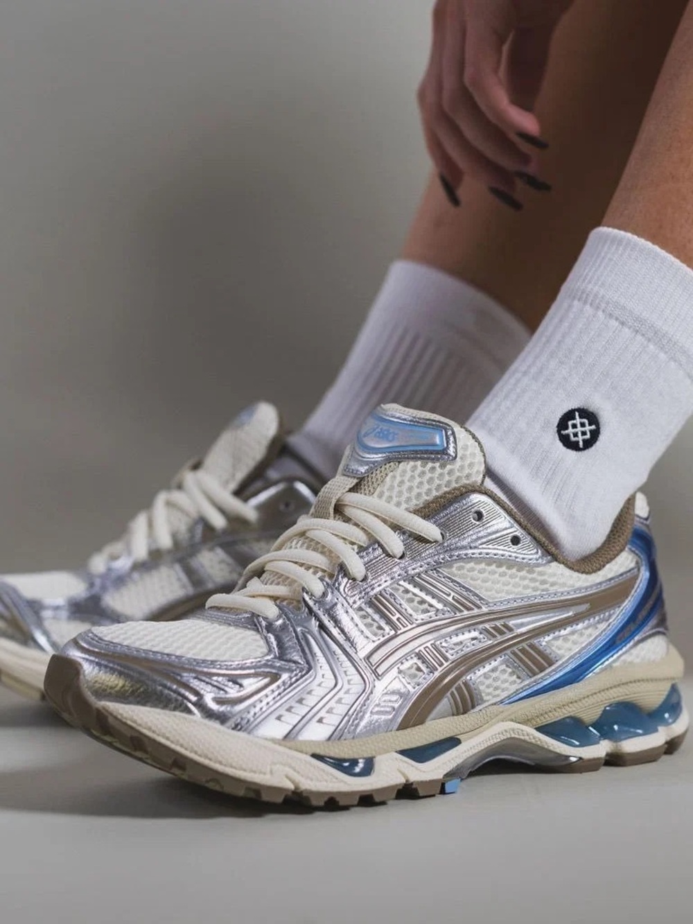 ASICS Gel-Kayano 14 Cream Pepper Women’s Size 10 Sneakers